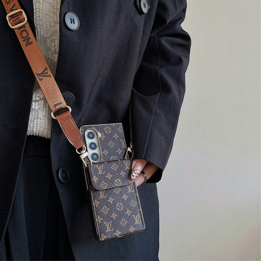 LuxeCarry™ Crossbody Wallet Case
